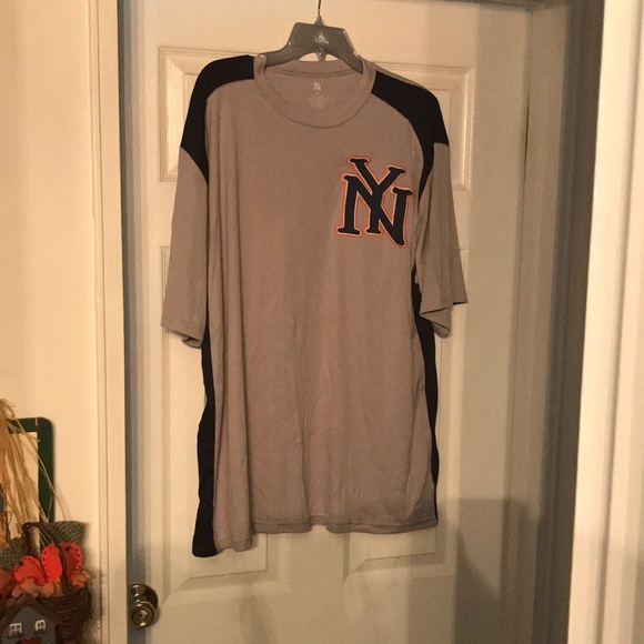 “NY” embroidered men’s New York 100% polyester shirt worn once. Size XL. - Picture 3 of 6